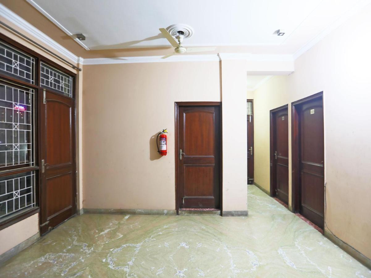 OYO 72429 New Abhinandan Hotel Amroha Bagian luar foto