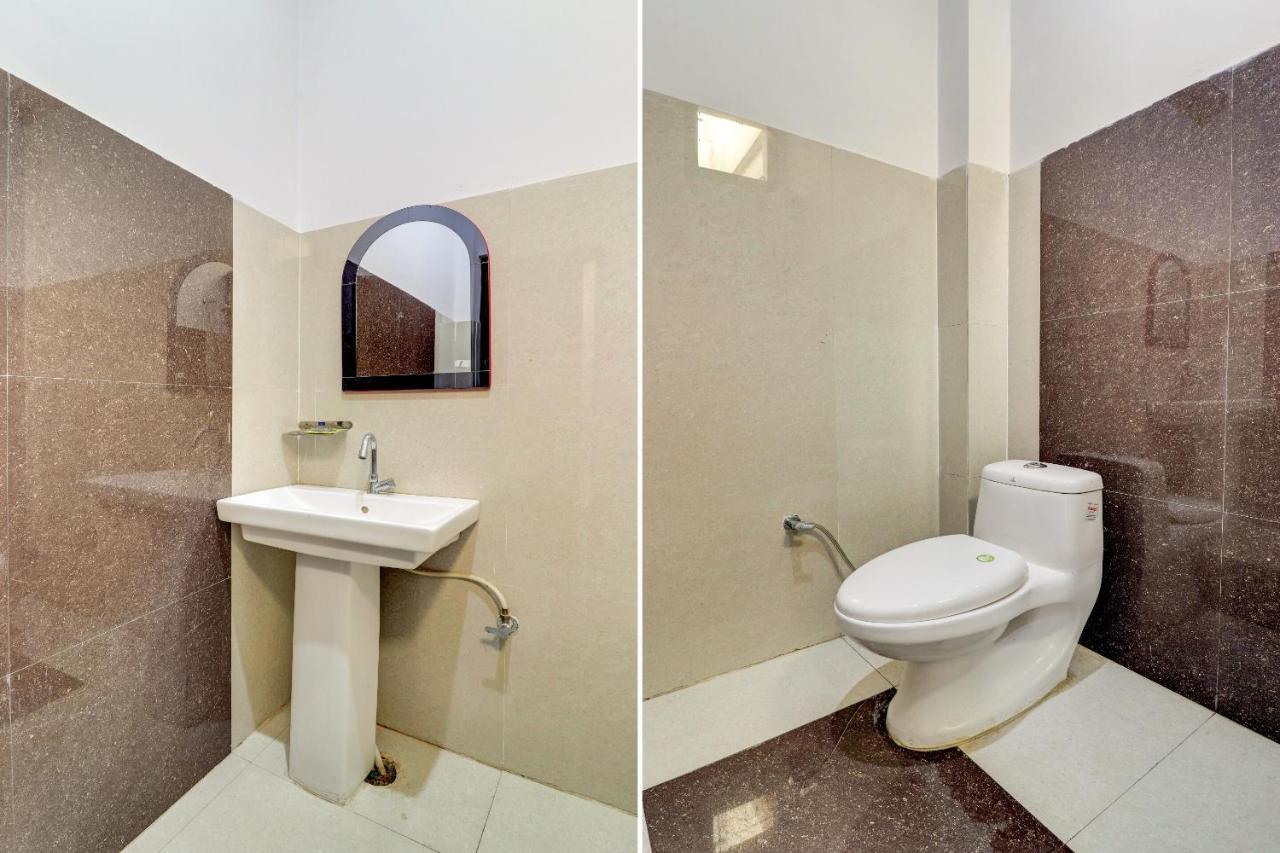 OYO 72429 New Abhinandan Hotel Amroha Bagian luar foto